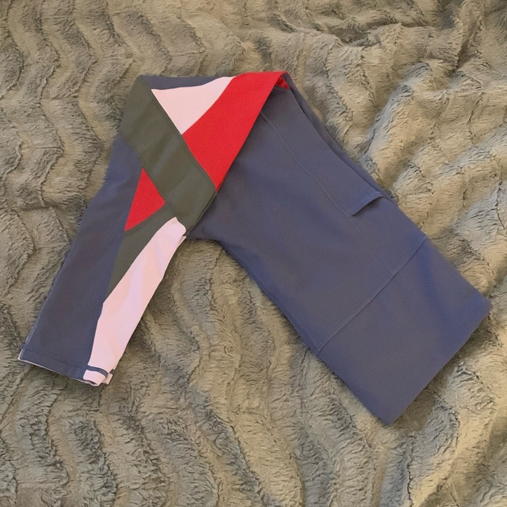 Colorblock printed leggings size S